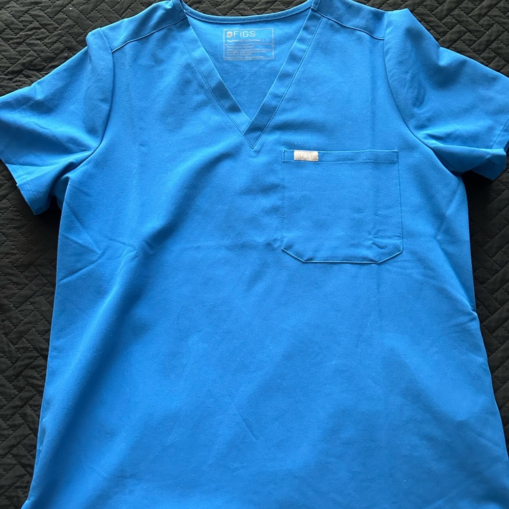 Women’s Figs Scrub Top Size Large Royal Blue